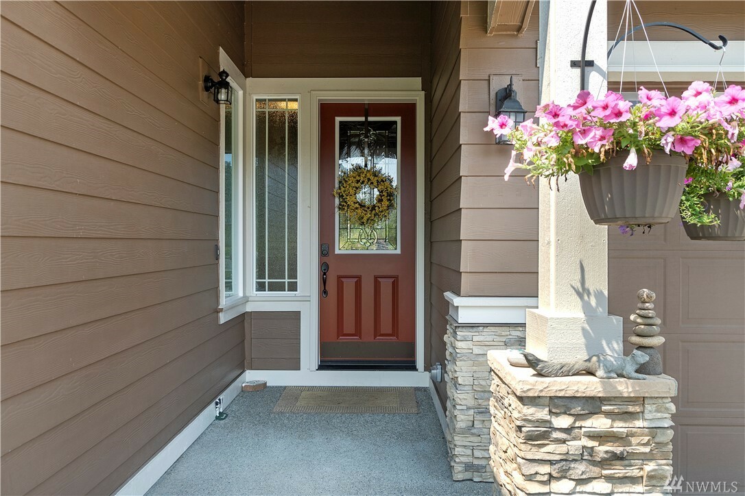 Property Photo: 9008 Bristonwood Dr NE WA 98516