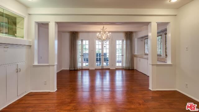 Property Photo: 156 N Le Doux Rd CA 90211