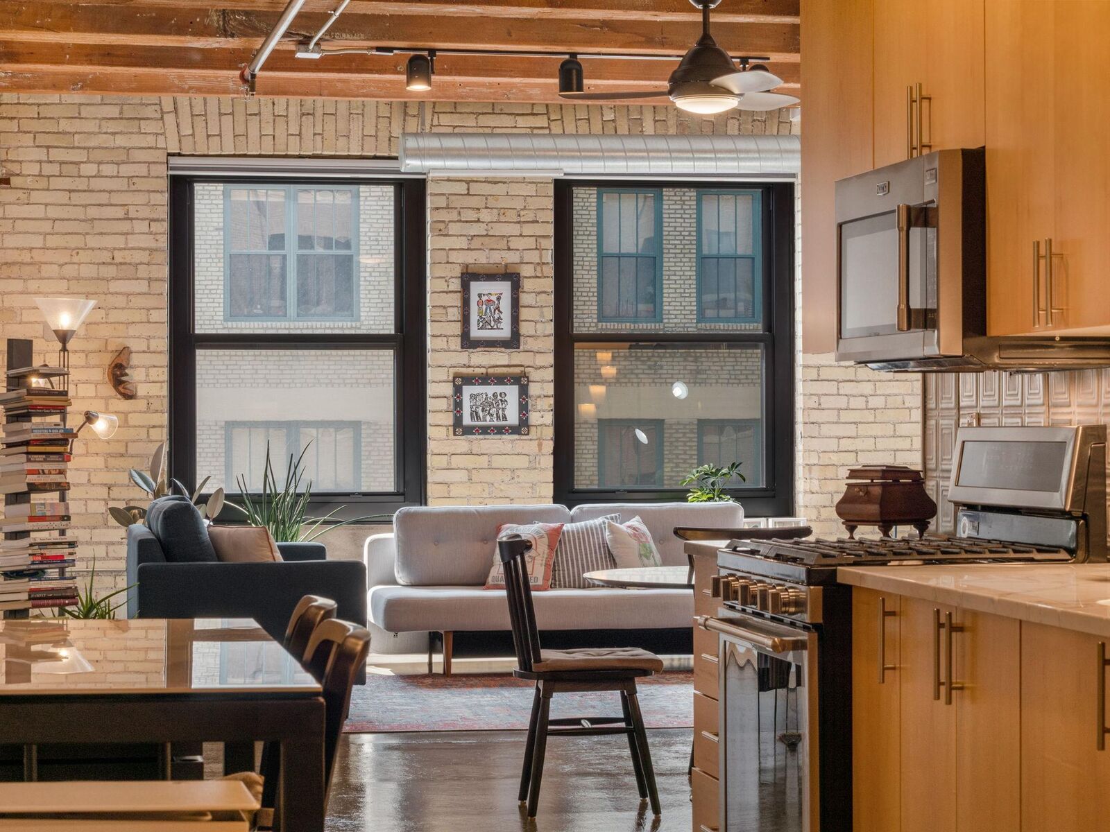 Property Photo: 406 Wacouta Street 404 MN 55101