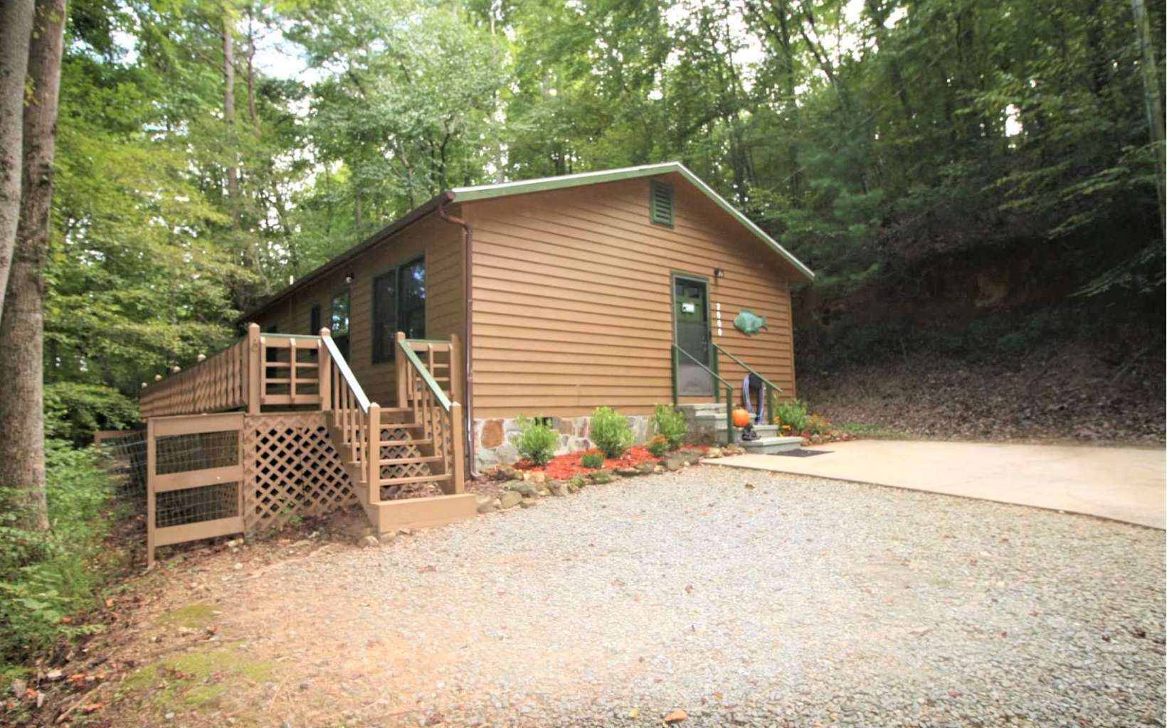 Property Photo:  2000 Aska Road  GA 30513 