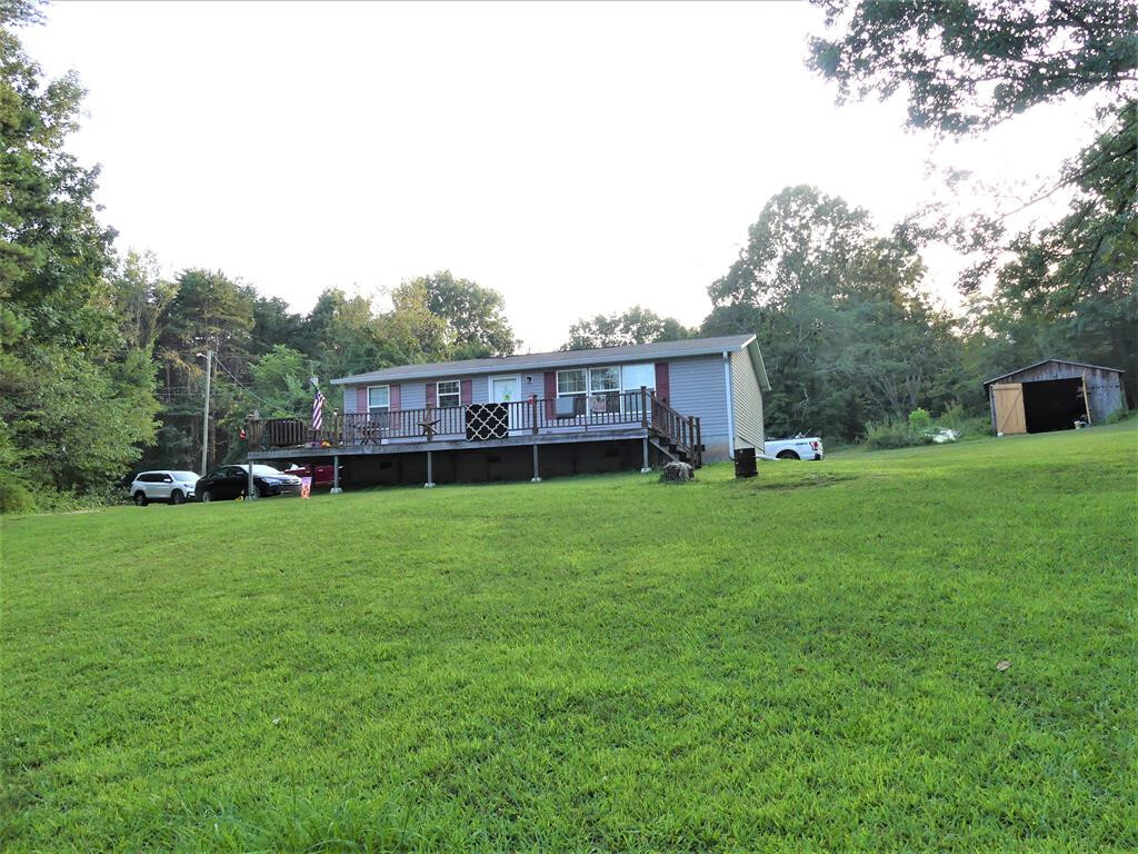 Property Photo: 691 County Road 267 TN 37826