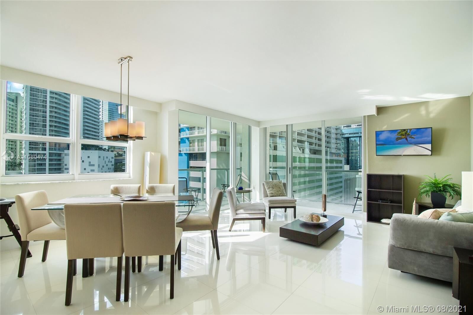Property Photo:  1155 Brickell Bay Drive 1001  FL 33131 