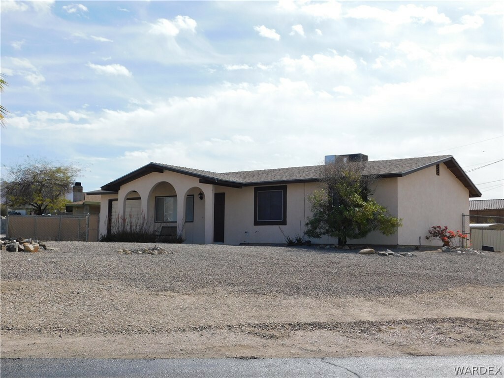 Property Photo:  3250 Sombrero Drive  AZ 86404 