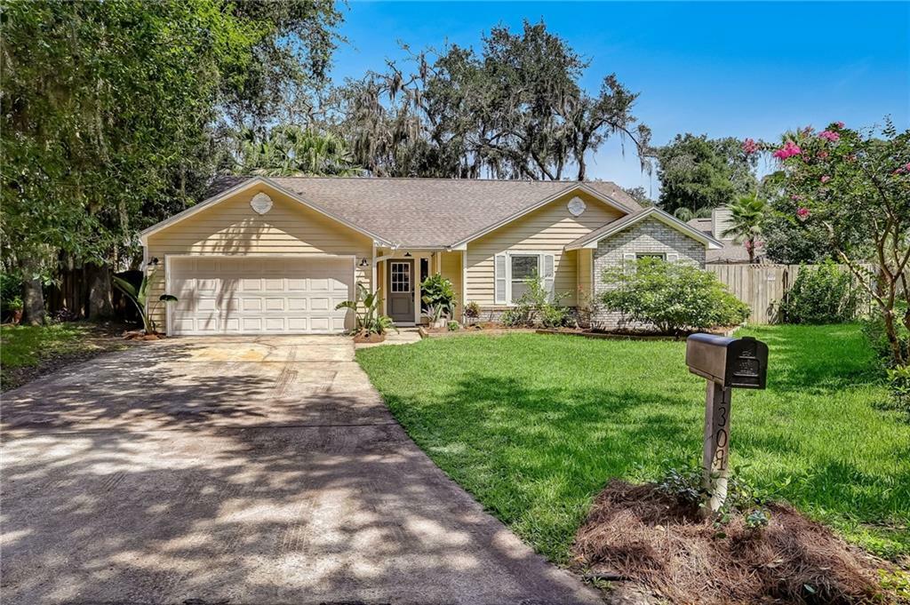 Property Photo:  1309 Ridge Court  FL 32034 