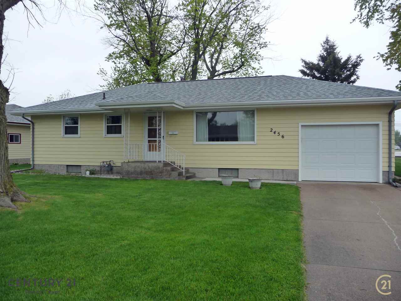 2456 Kummer Drive  Columbus NE 68601 photo