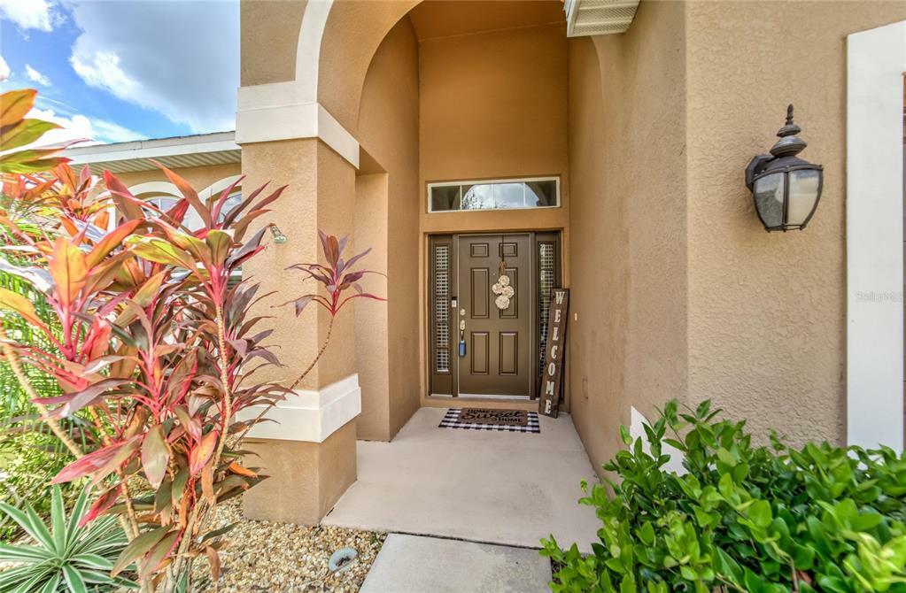 Property Photo: 10221 Holland Road FL 33578