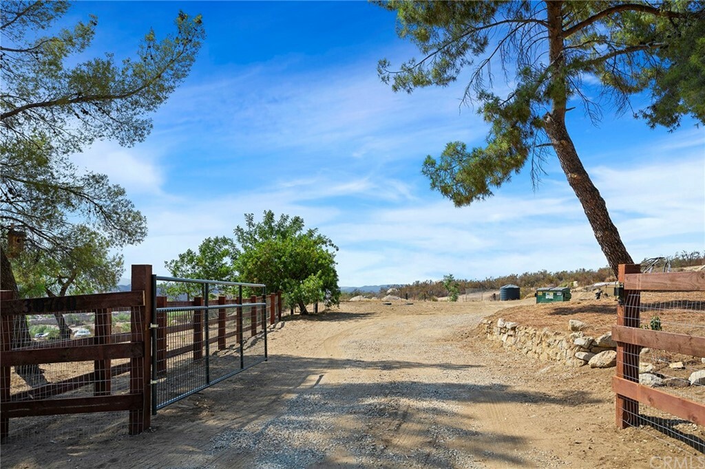 Property Photo:  30760 Red Mountain Road  CA 92544 