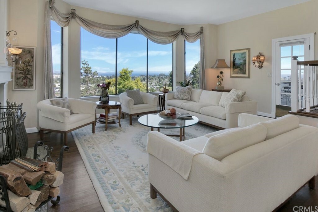 Property Photo: 206 Alta Vista Drive CA 95060