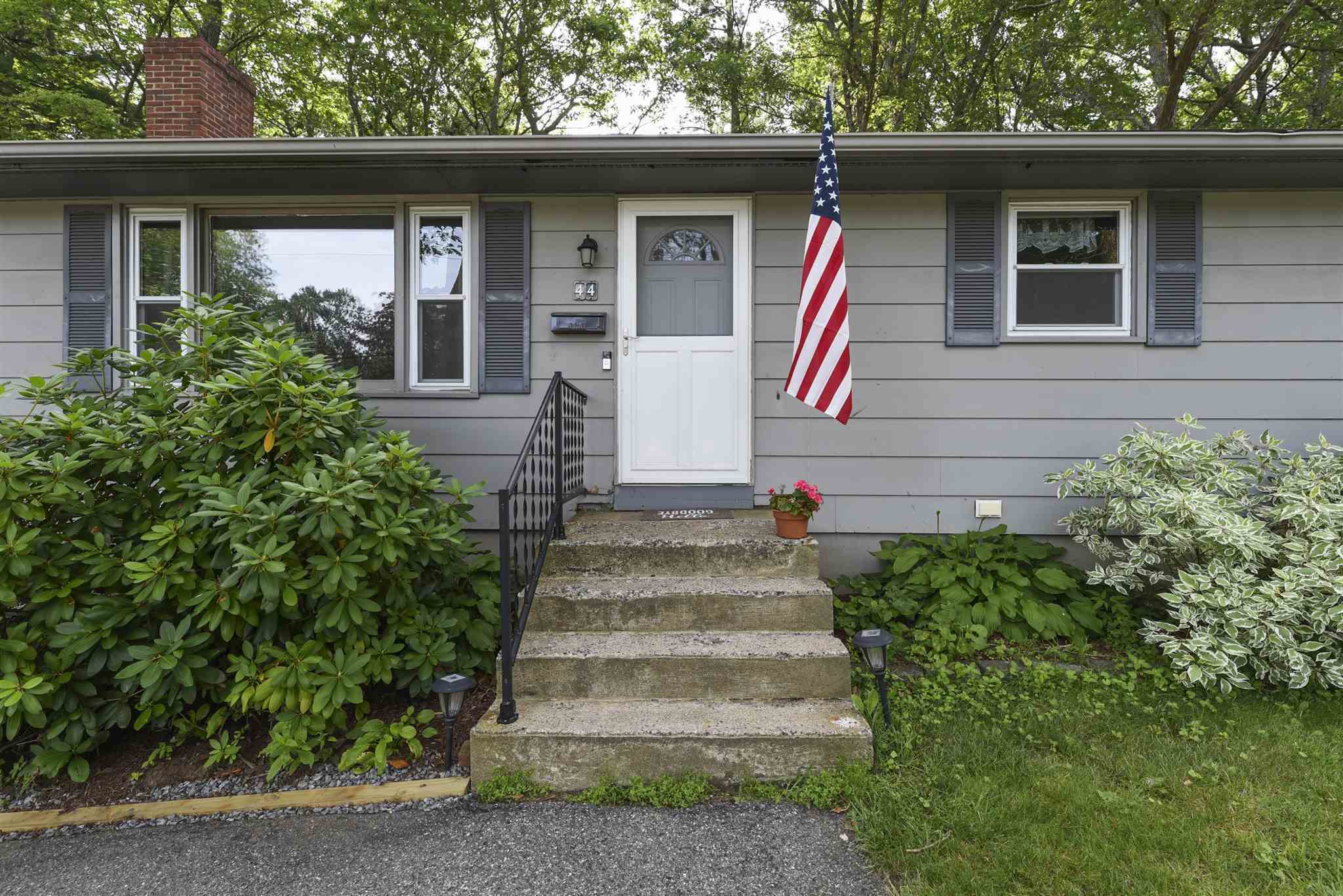 Property Photo: 44 Harding Road NH 03801
