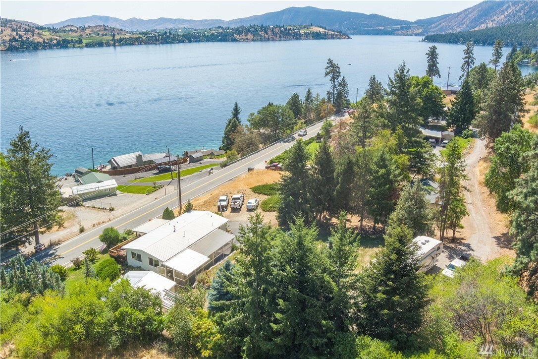 Property Photo:  15071 S Lakeshore Rd  WA 98816 