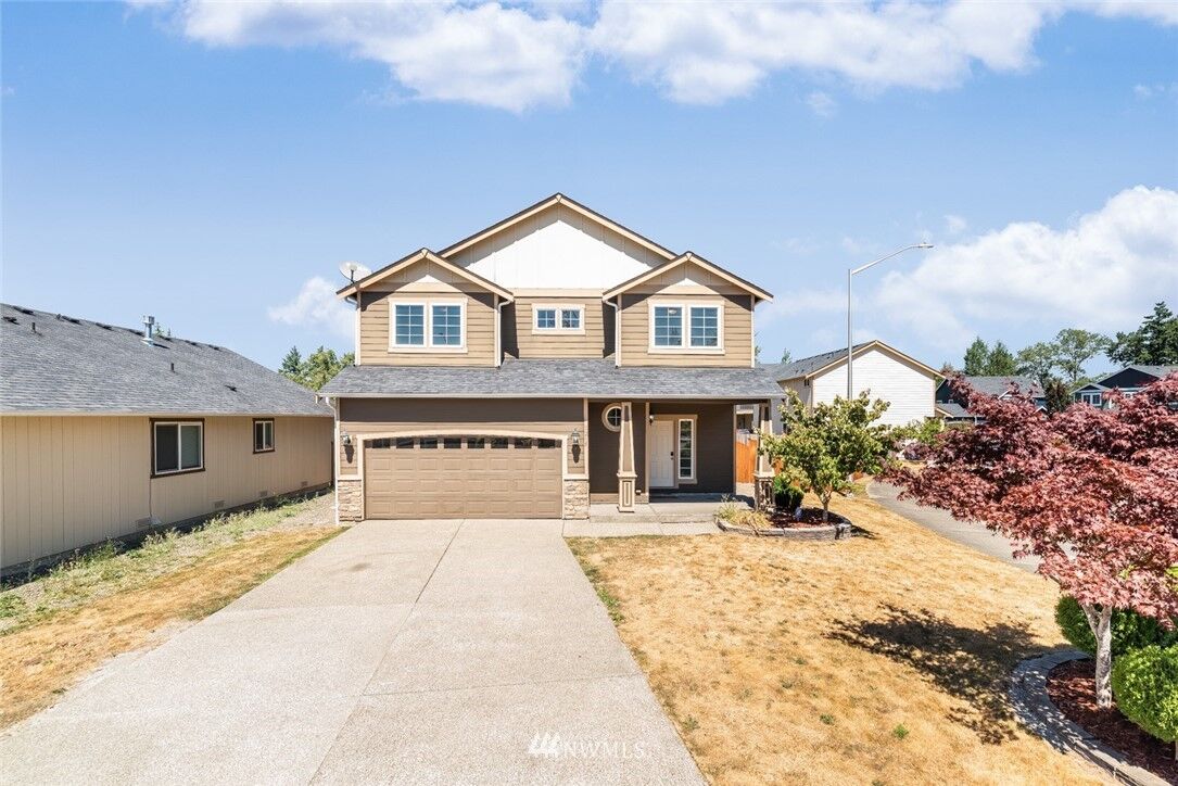 Property Photo:  1215 E 51st  WA 98404 