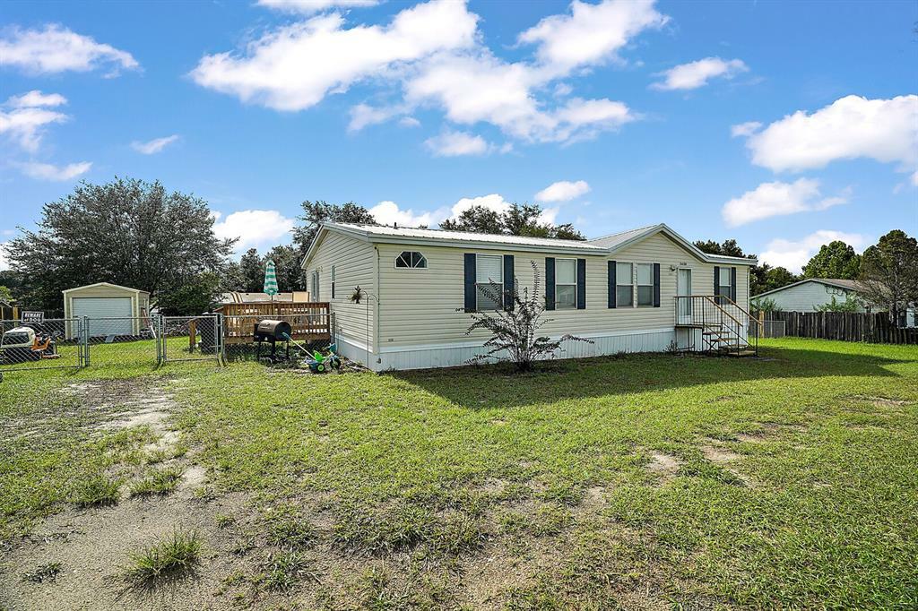 Property Photo: 14196 SE 60th Avenue FL 34491