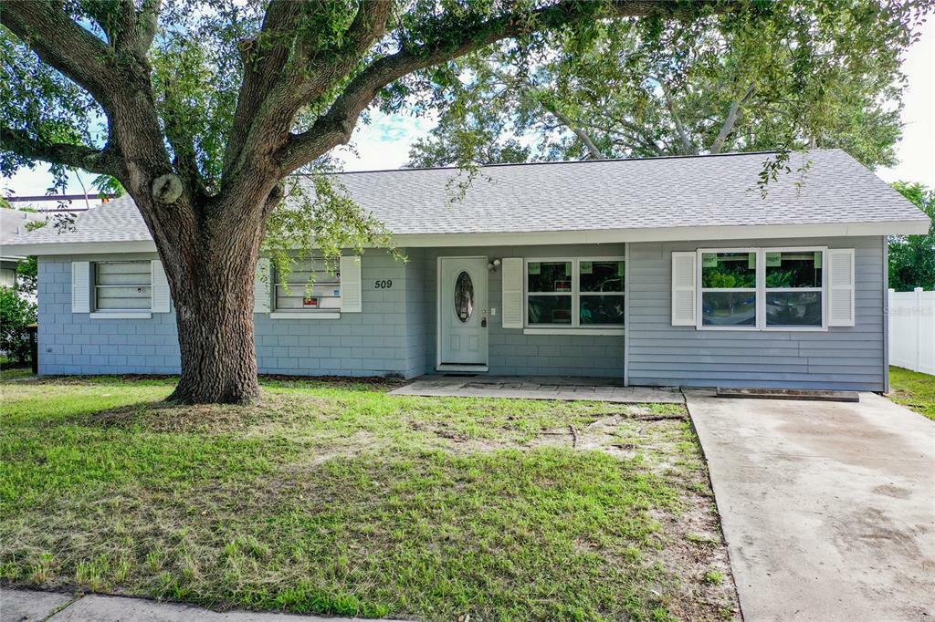 Property Photo:  509 Fern Road  FL 33880 