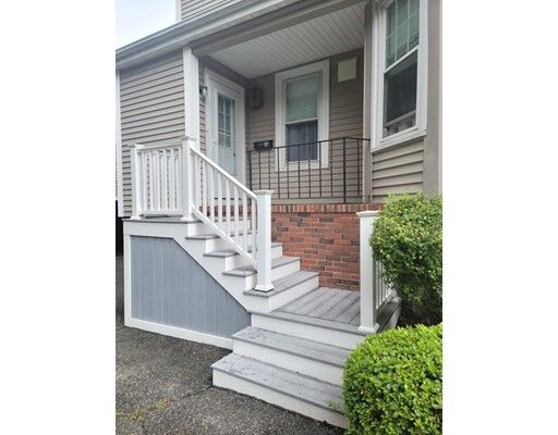 Property Photo:  6 Wilcox Cir A  MA 01801 