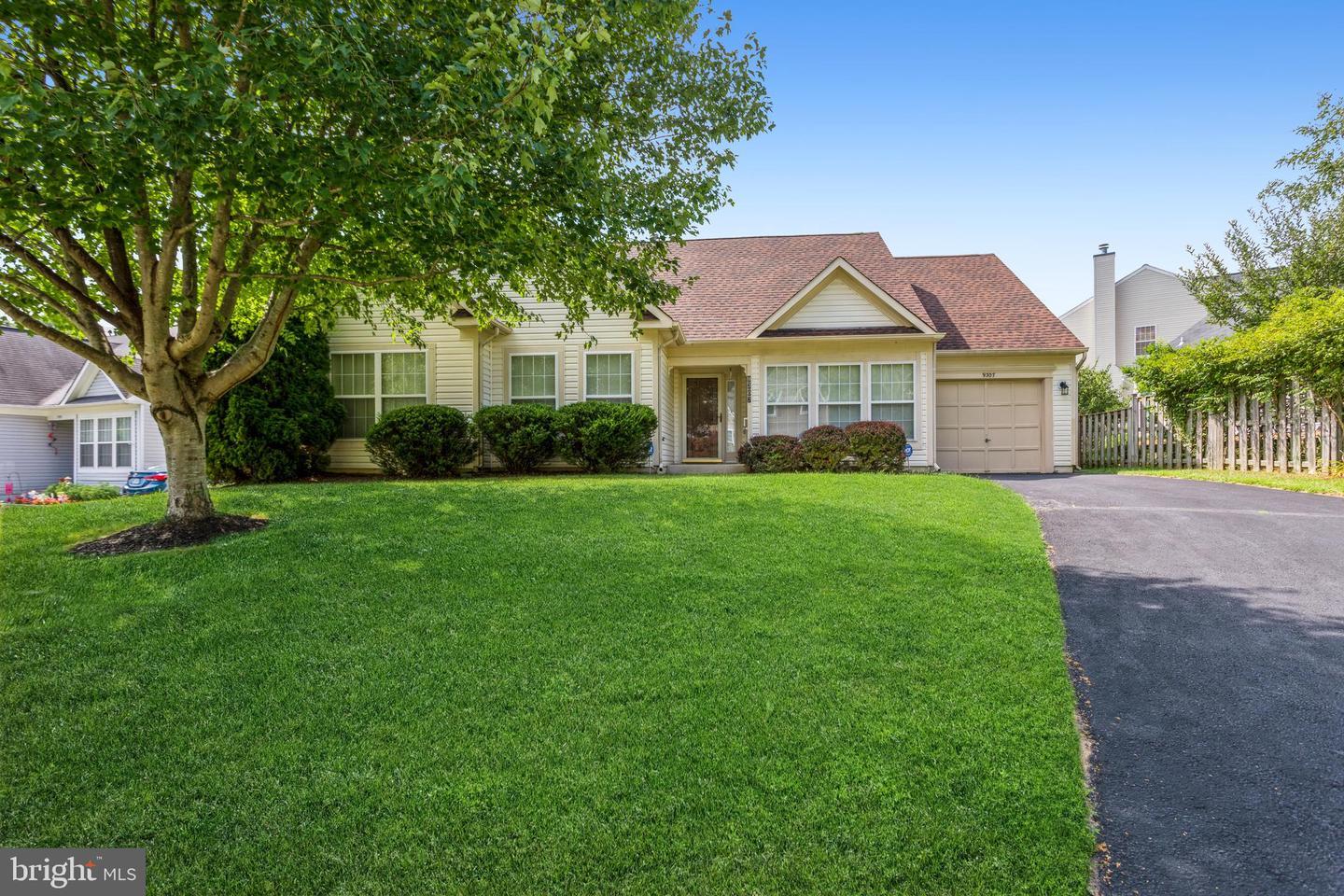 Property Photo: 9307 Paul Drive VA 20111