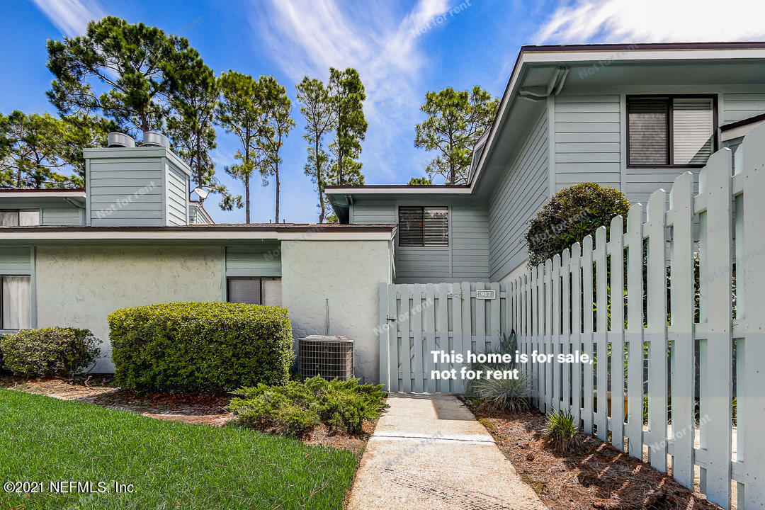 Property Photo:  902 Marsh Cove Place  FL 32082 