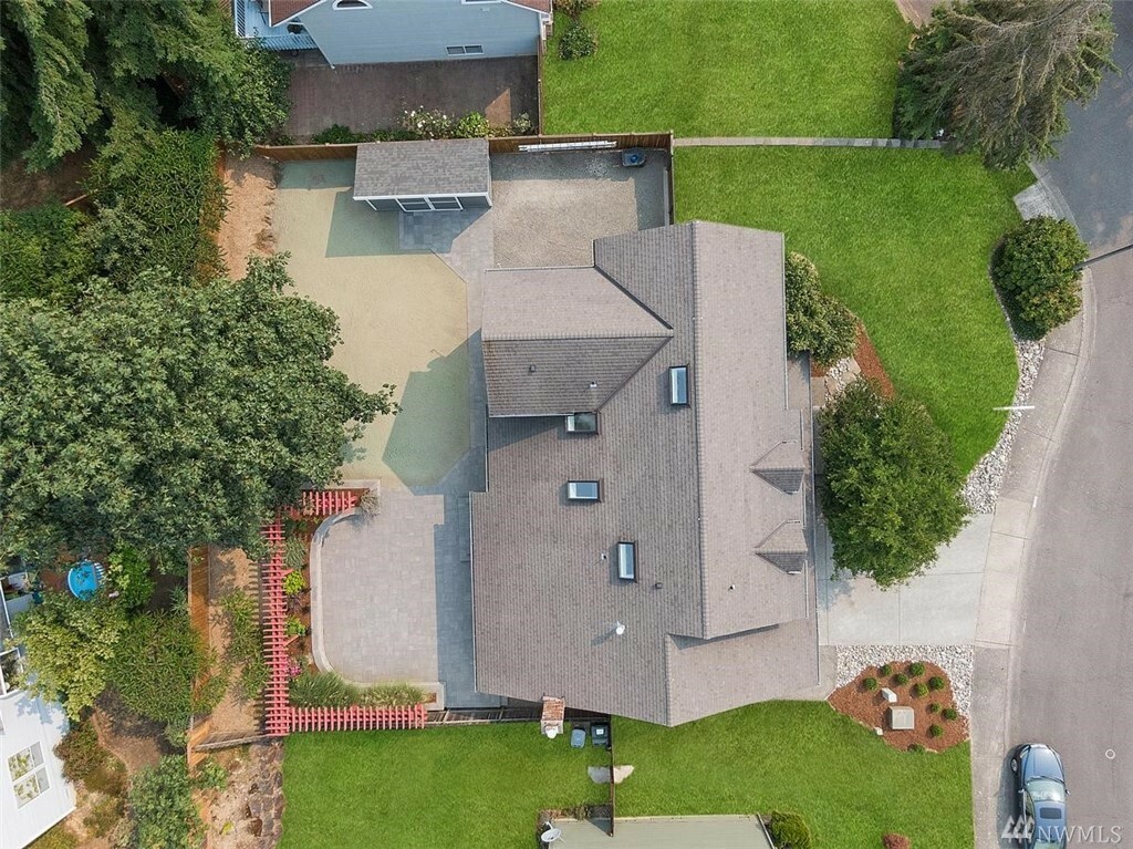 Property Photo: 21208 103rd Ave SE WA 98031