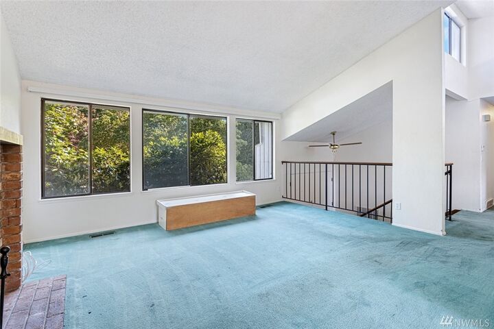Property Photo: 12207 NE 139th Place WA 98034