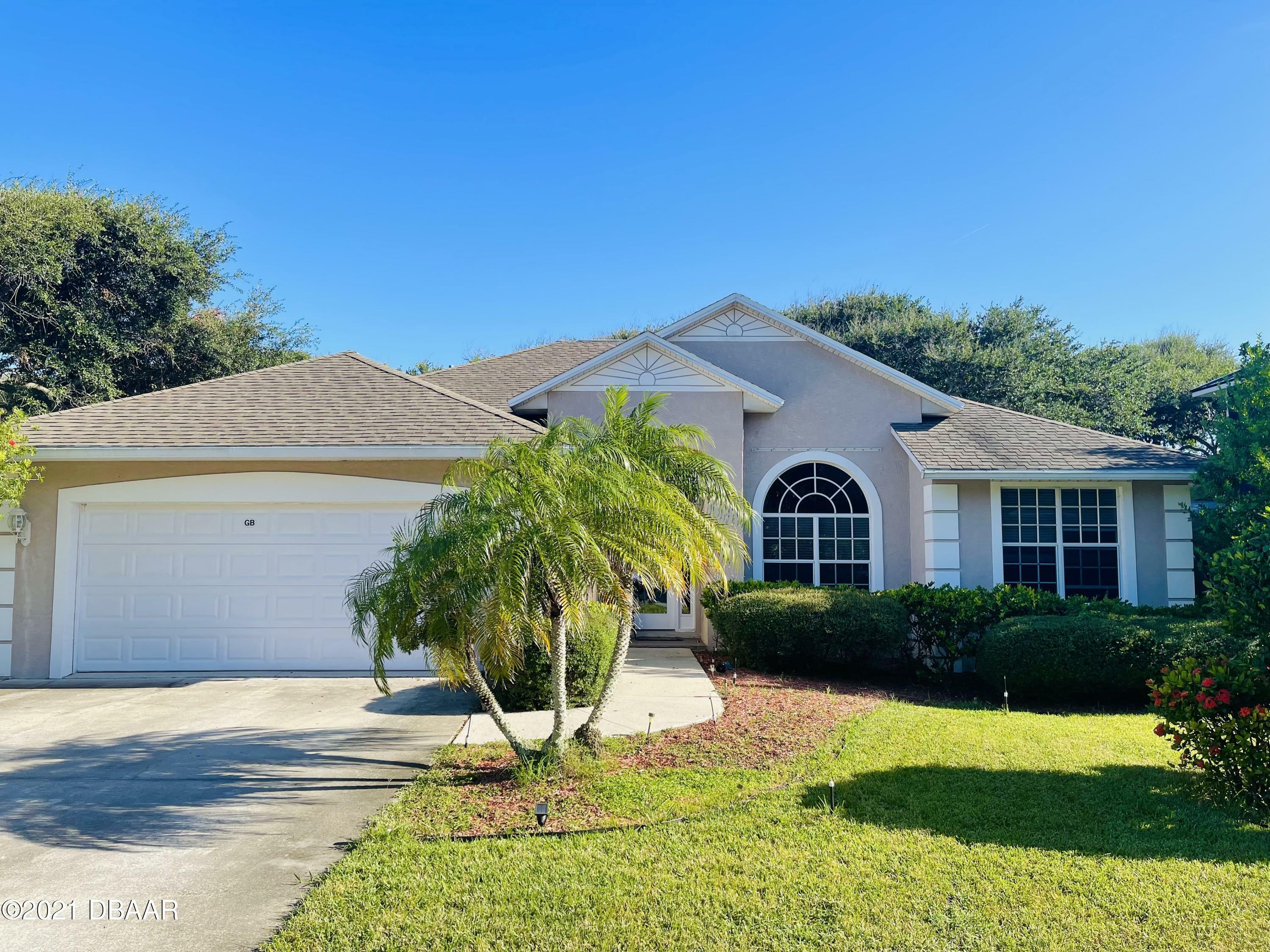 Property Photo:  61 Loggerhead Court  FL 32127 