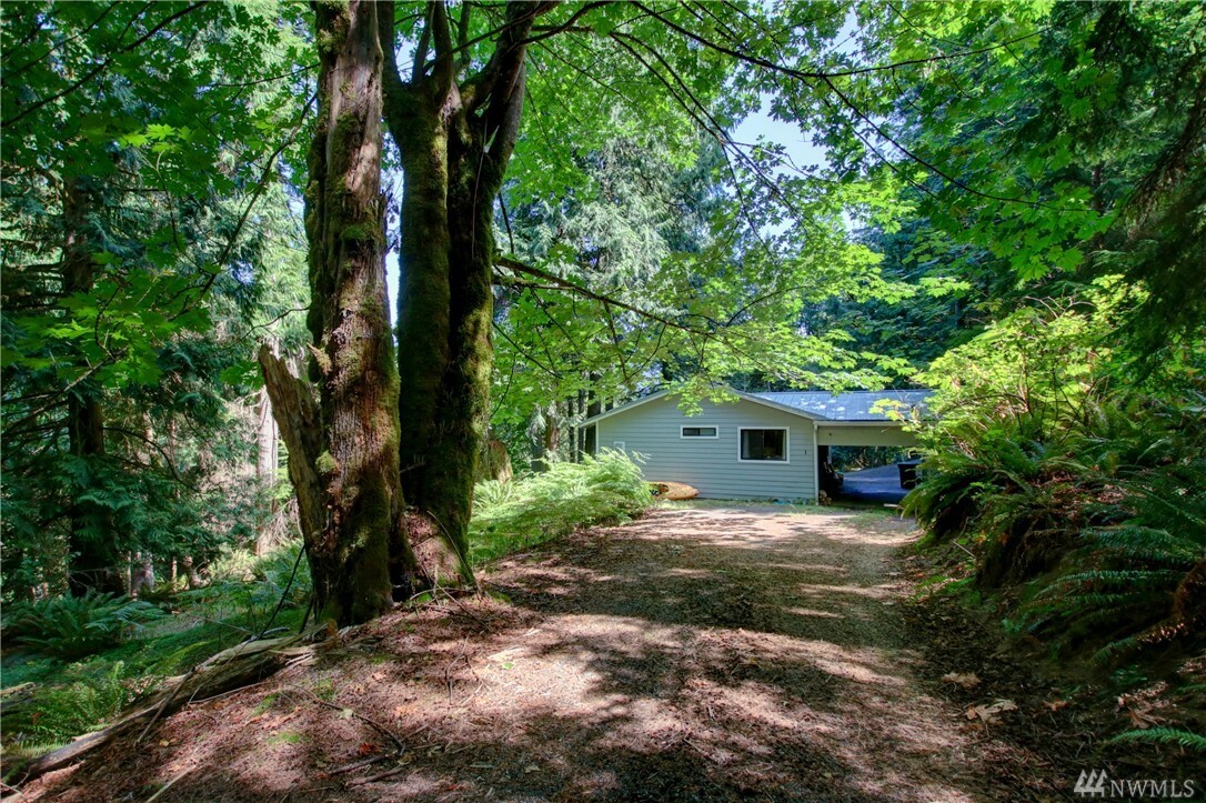 Property Photo: 1 Rocky Ridge Dr WA 98229