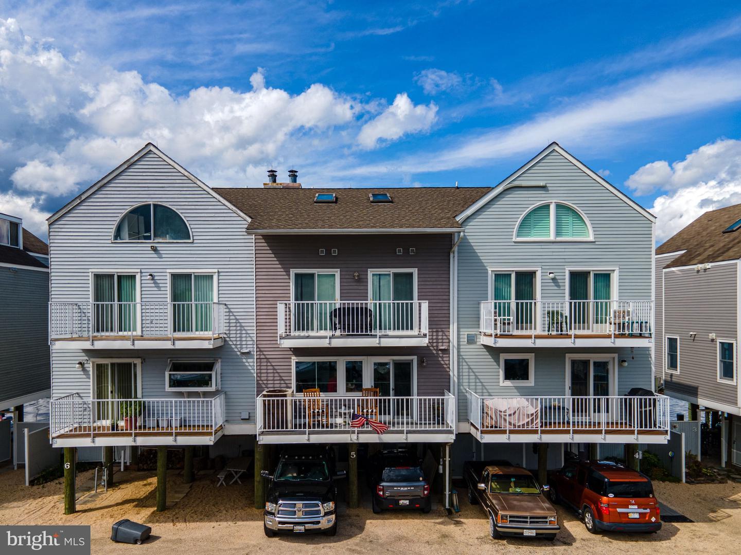 Property Photo: 5 Concord Place MD 21078