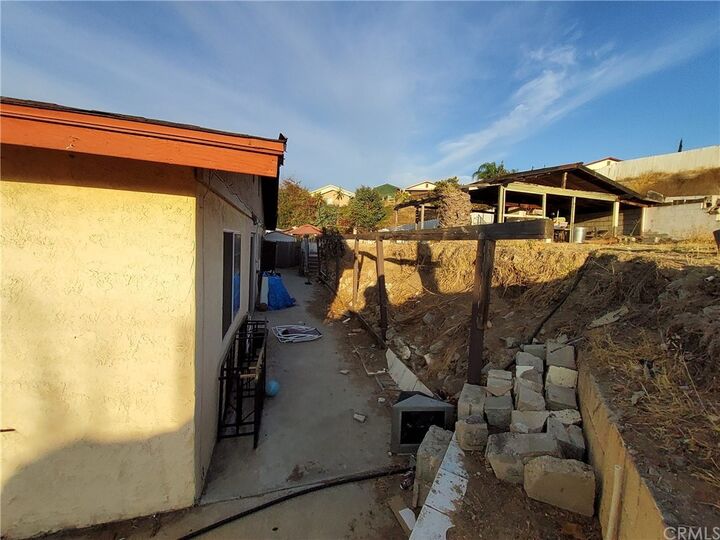 Property Photo:  1575 Casteel Court NE  CA 92114 