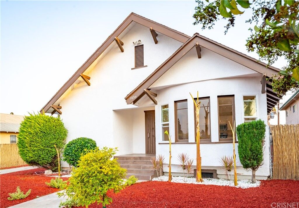 Property Photo:  1028 104th Street  CA 90044 