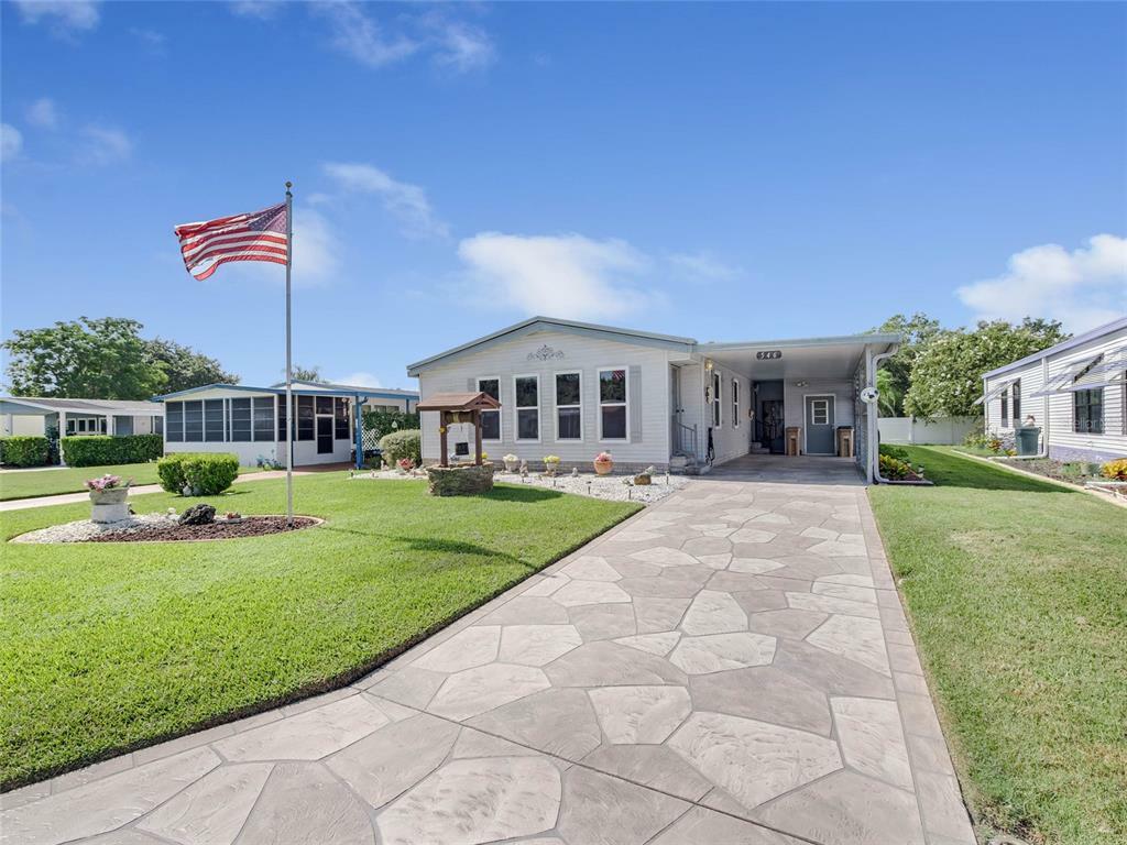 Property Photo:  546 Eastwood Lane  FL 34748 