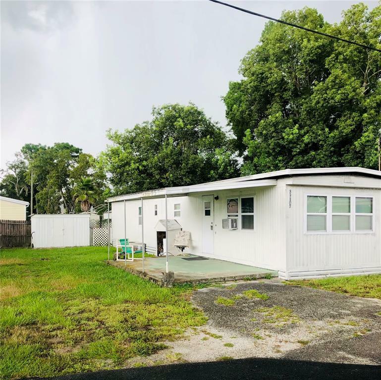 Property Photo:  39107 Hillcrest Drive  FL 33542 