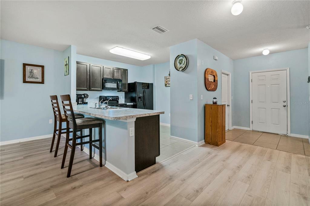 Property Photo:  9934 Hound Chase Drive  FL 33534 