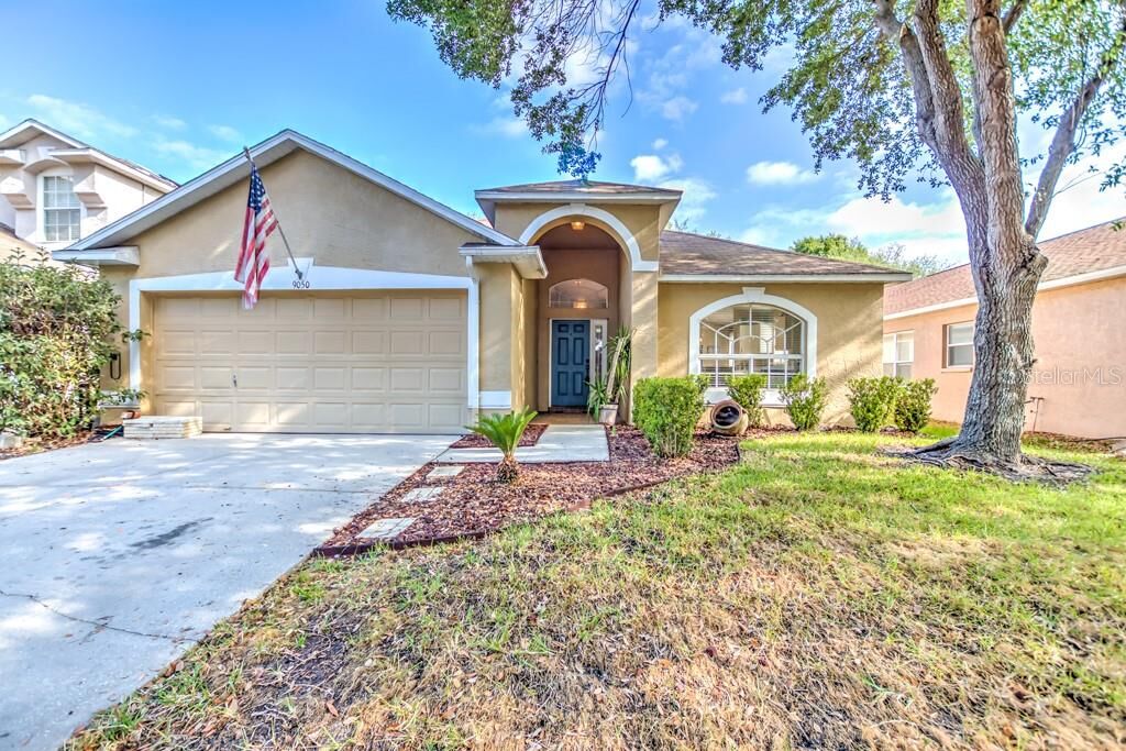 Property Photo:  9050 Egret Cove Circle  FL 33578 