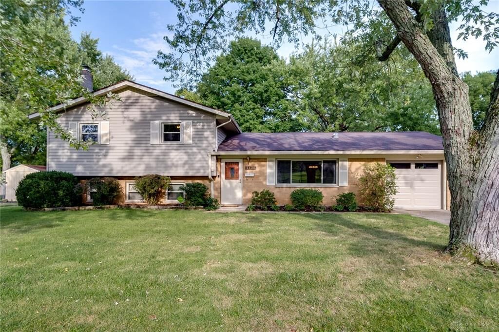Property Photo: 4424 Burchdale Street OH 45440