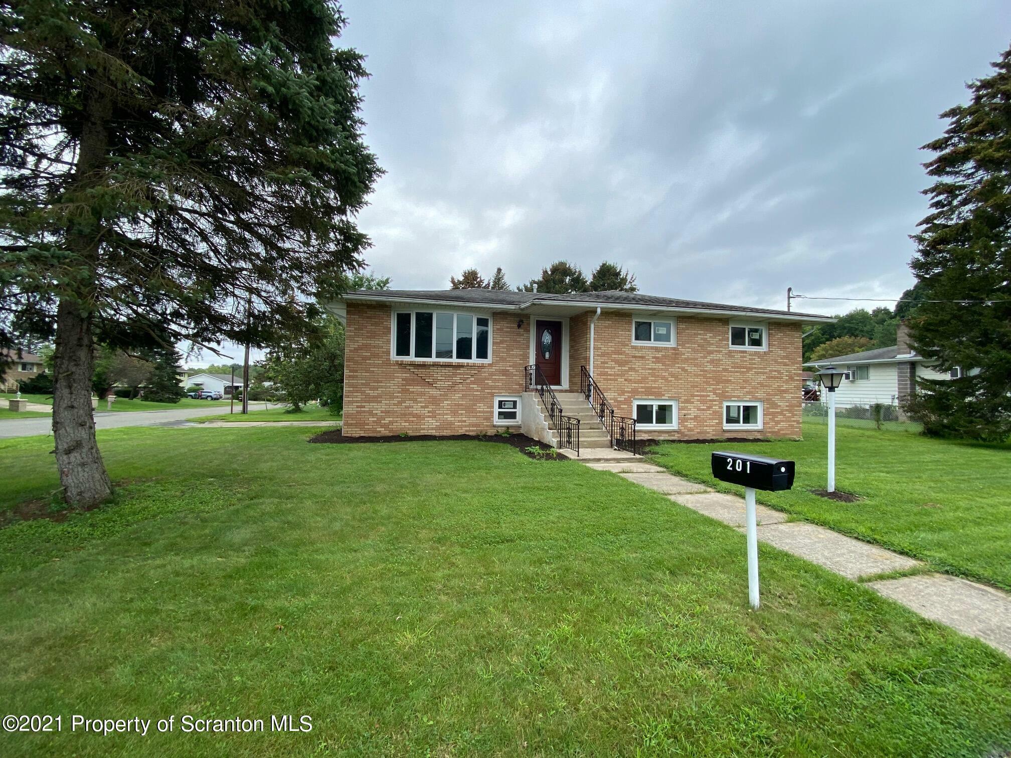 201 Bichler Ln  Taylor PA 18517 photo