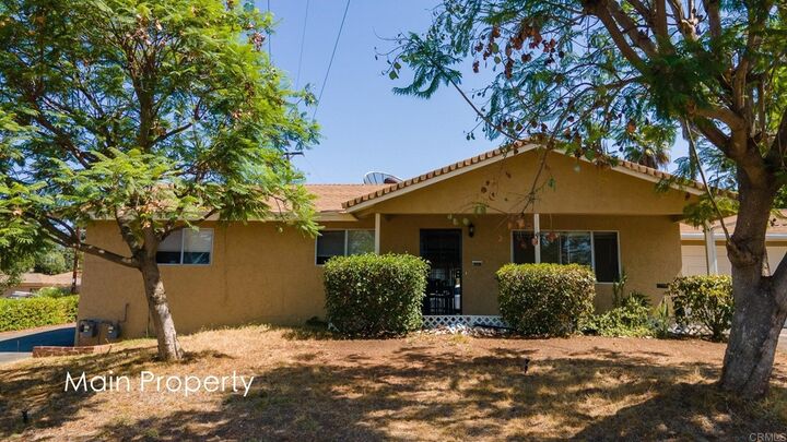 Property Photo:  908 12 Park Hill Dr.  CA 92025 