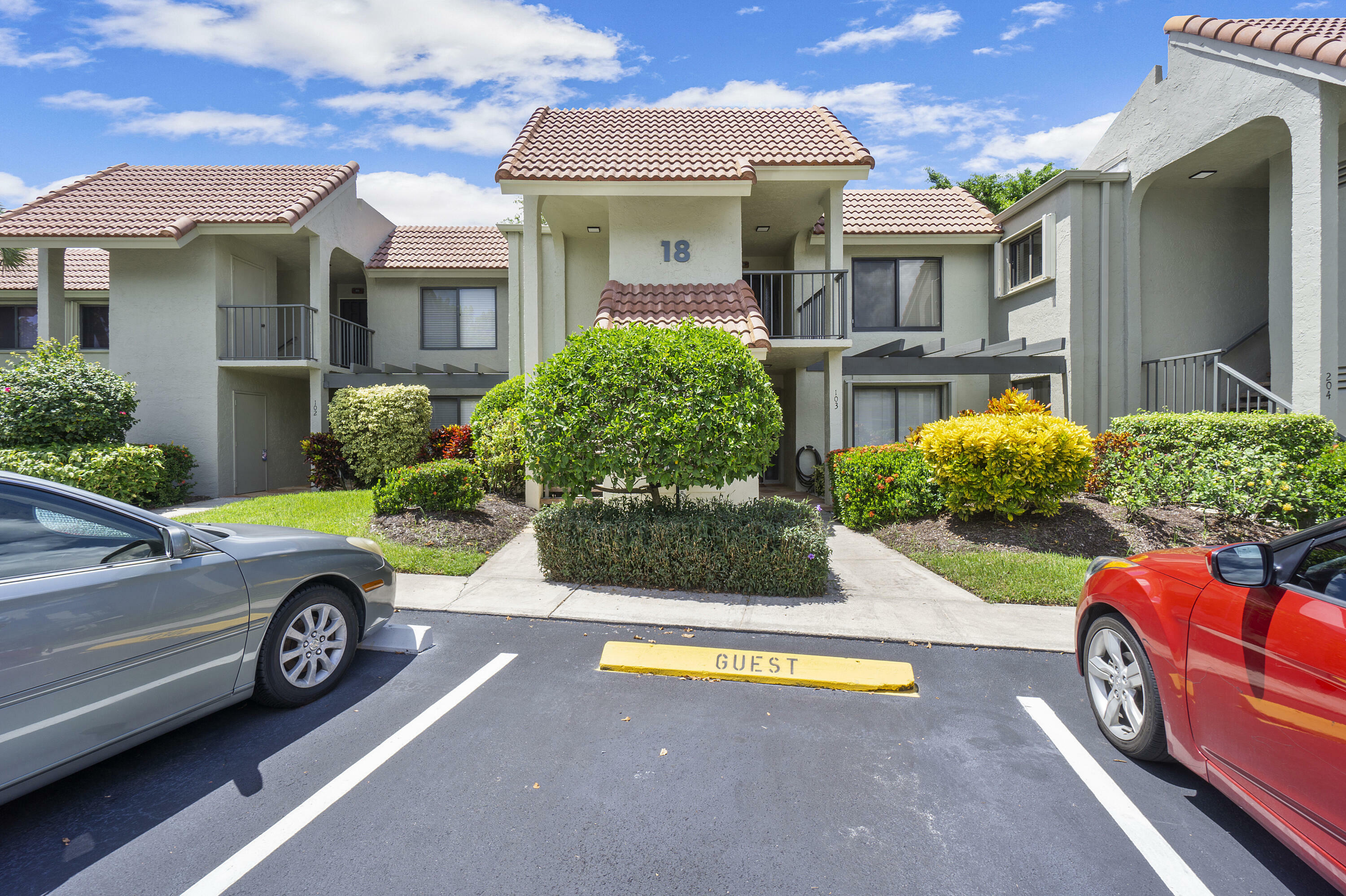 Property Photo: 5757 Fairway Park Court 204 FL 33437