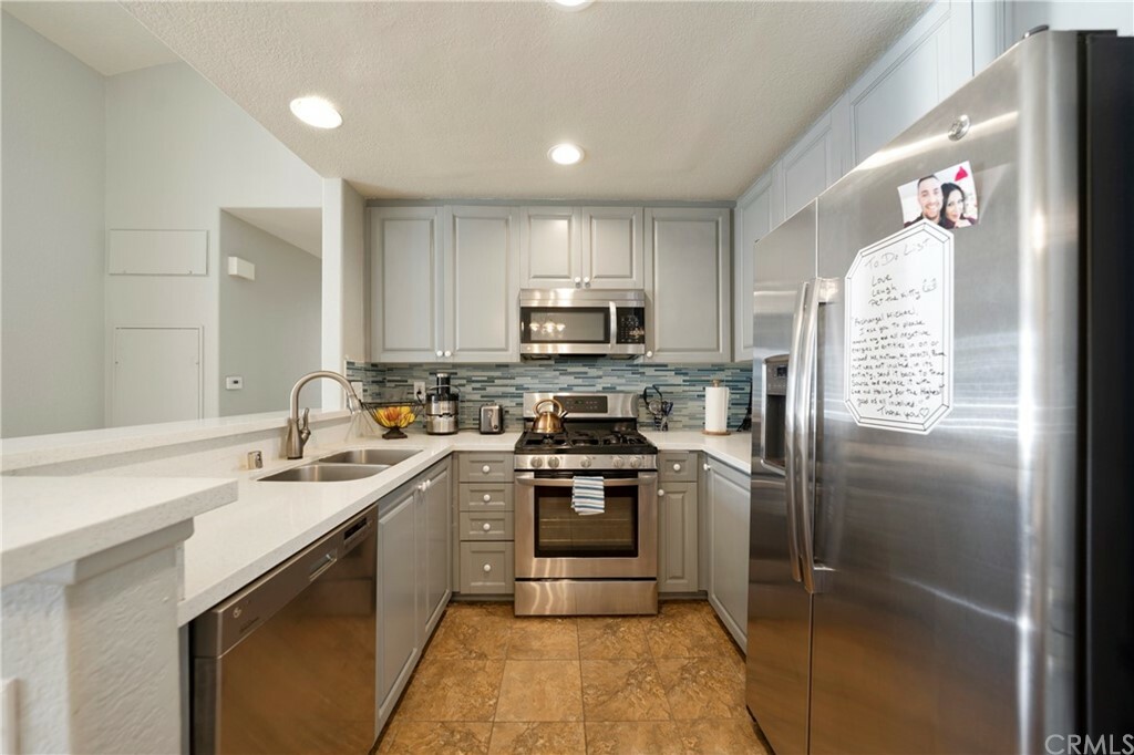 Property Photo:  114 Sandpiper Lane  CA 92656 