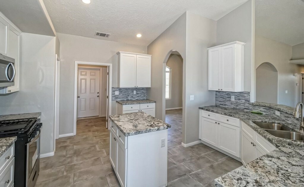 Property Photo:  18284 Talisman Street  CA 92345 