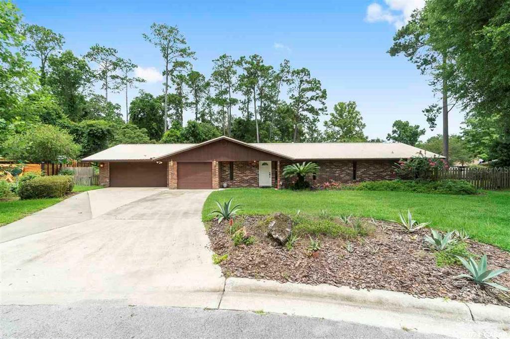 Property Photo:  3224 NW 47th Terrace  FL 32606 