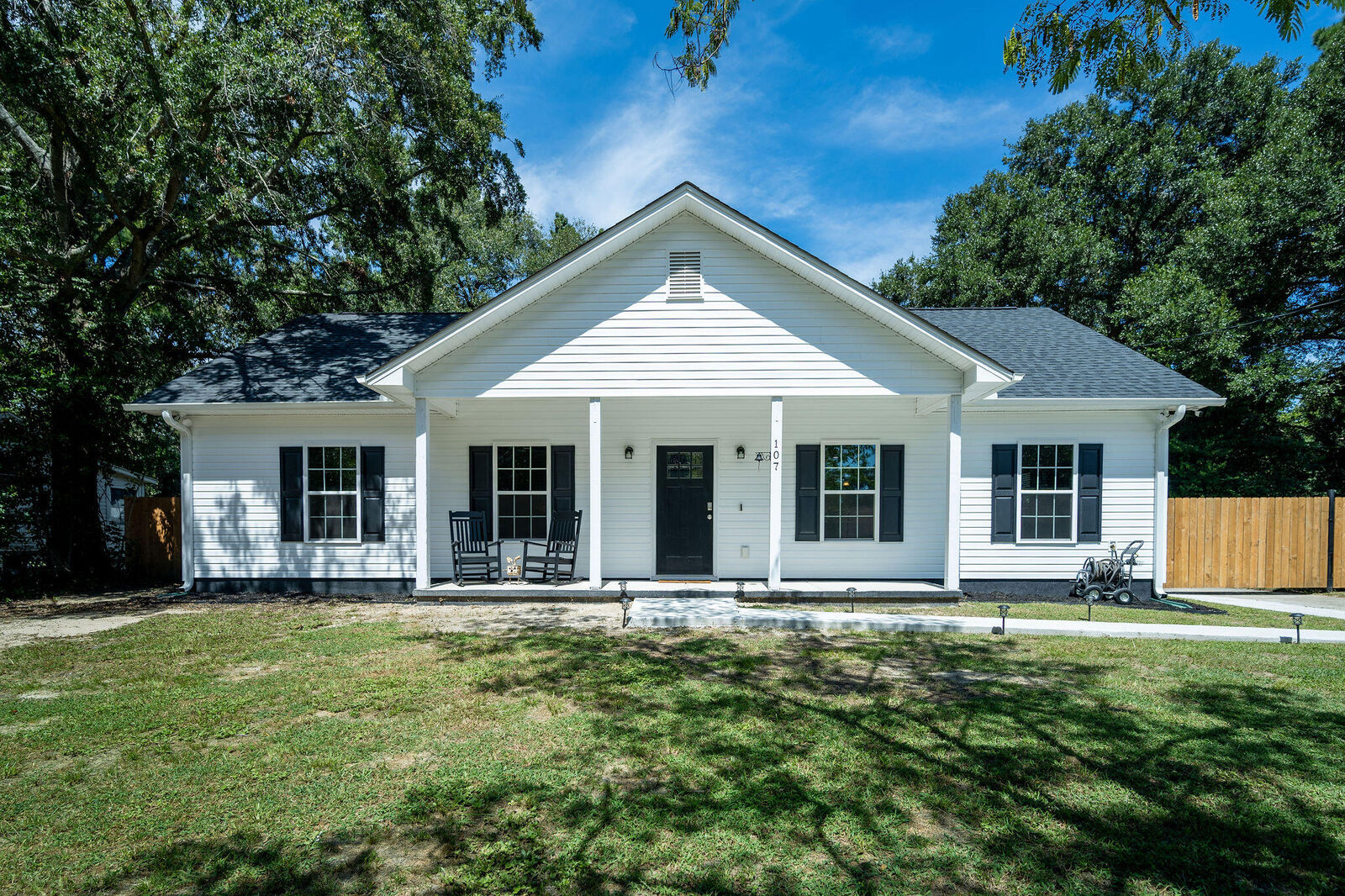 Property Photo: 107 Pine Lane SC 29485