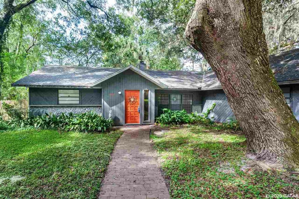 Property Photo:  1030 NW 39 Street  FL 32605 