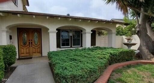 Property Photo:  1315 El Portal Way  CA 93035 