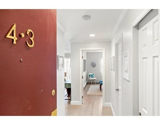 Property Photo:  70 Warren Avenue 4-3  MA 02150 