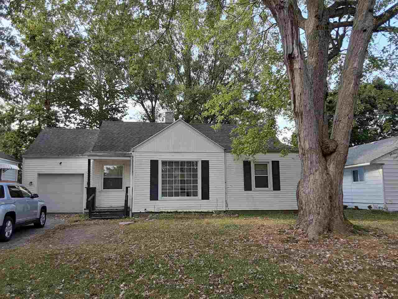 Property Photo:  3225 Berwyn Ln  IN 47374 