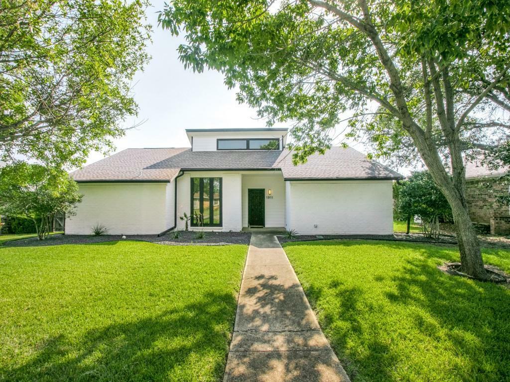 Property Photo: 1911 Sierra Drive TX 75077