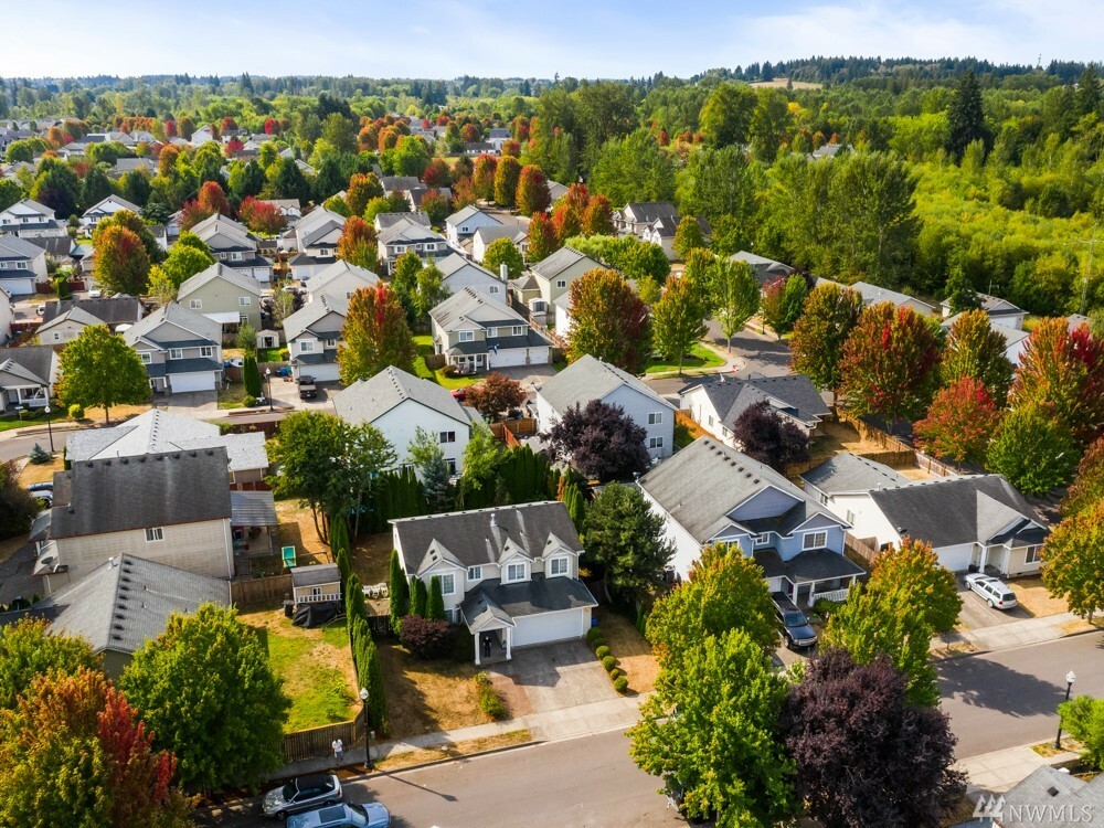 Property Photo: 2609 NW 14th St WA 98604