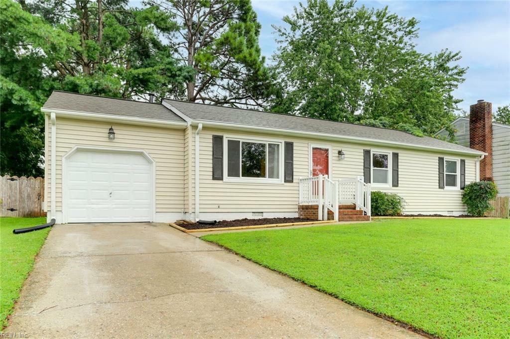 Property Photo:  112 Bonita Drive  VA 23602 