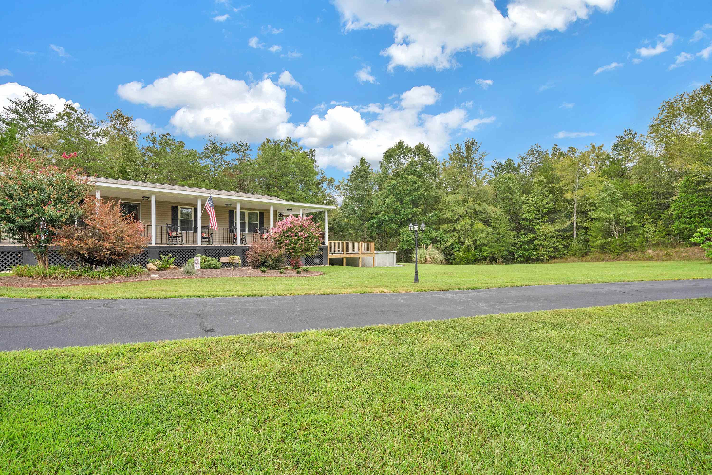 Property Photo:  189 River Ridge Road  SC 29372 