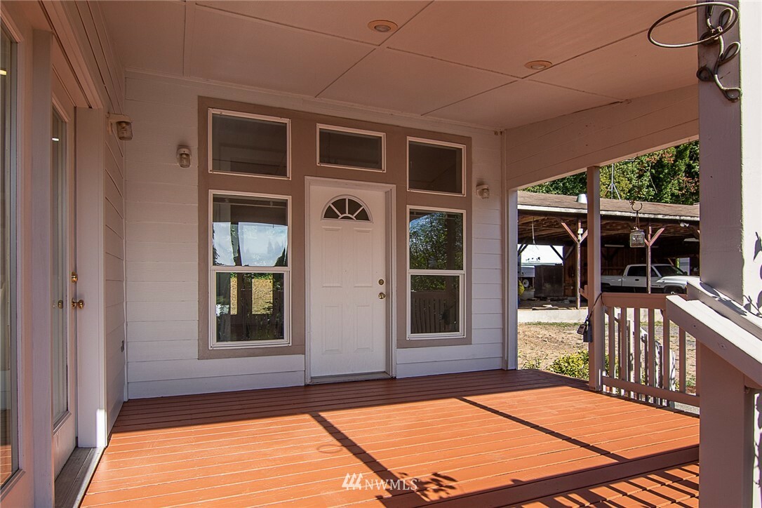 Property Photo:  2122 Fall City-Carnation Road SE  WA 98024 