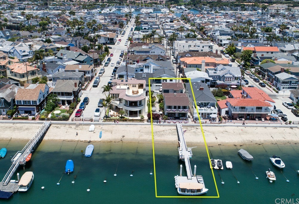 Property Photo: 602 S Bay Front CA 92662