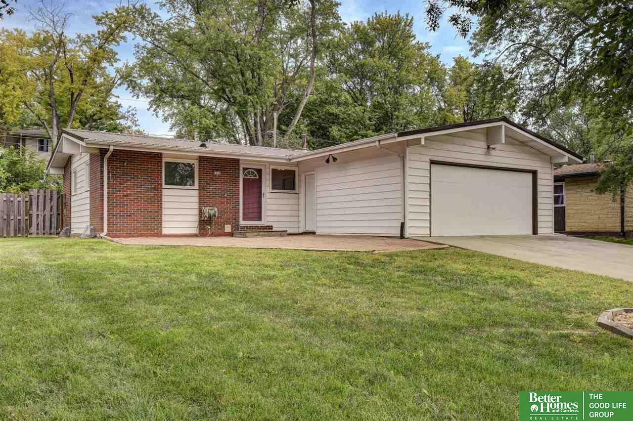 8765 Templeton  Omaha NE 68134 photo